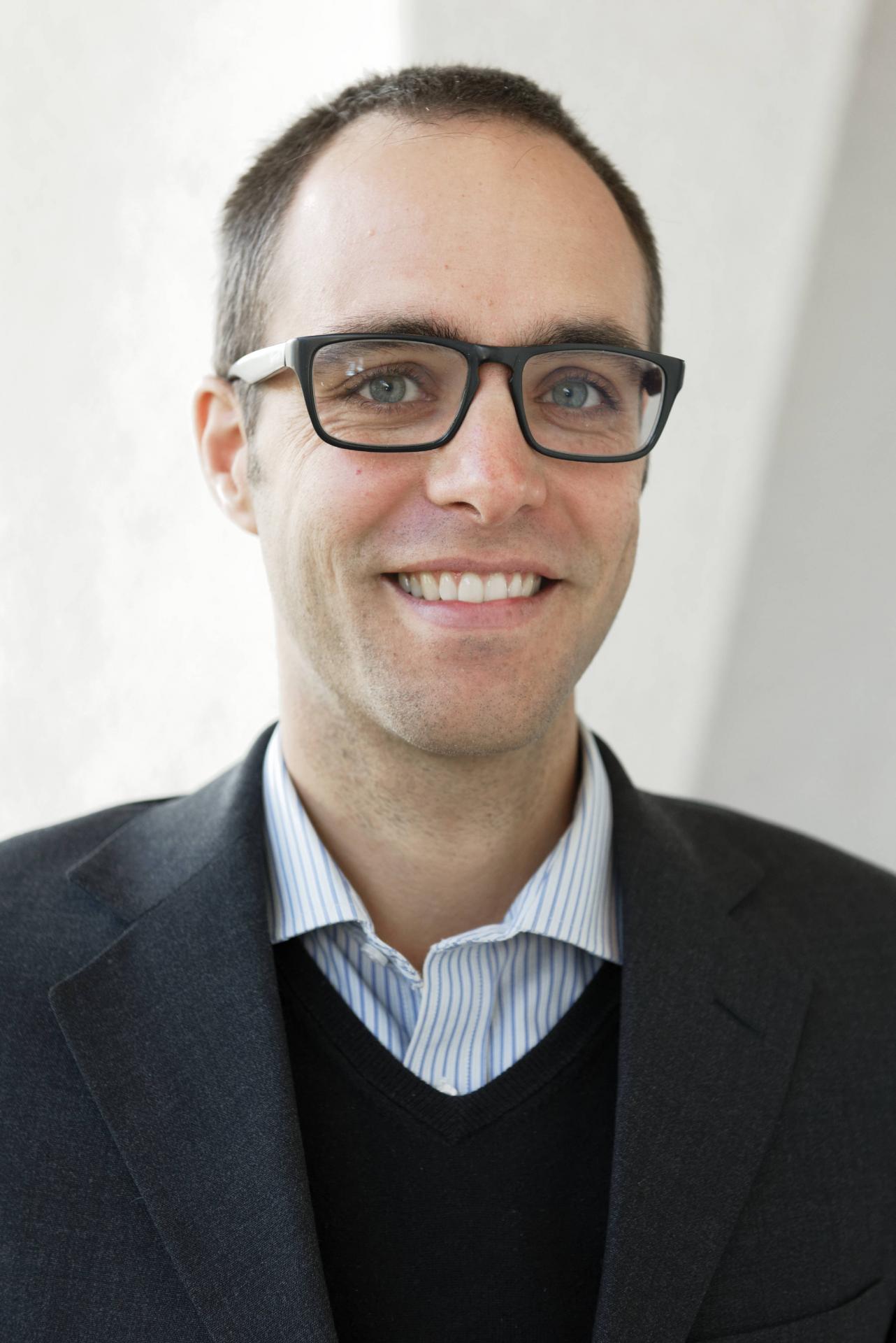 Former Visiting Fellow Guillermo Montt