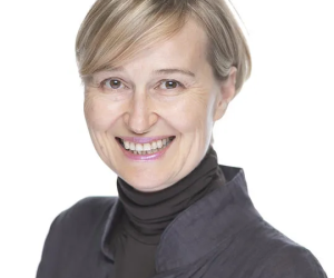 Former Kellogg Visiting Fellow Gulnaz Sharafutdinova (Spring 2005)