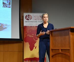 Emily deWet presenting at Spotlight