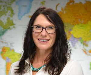 Kellogg Faculty Fellow Tracy Kijewski-Correa