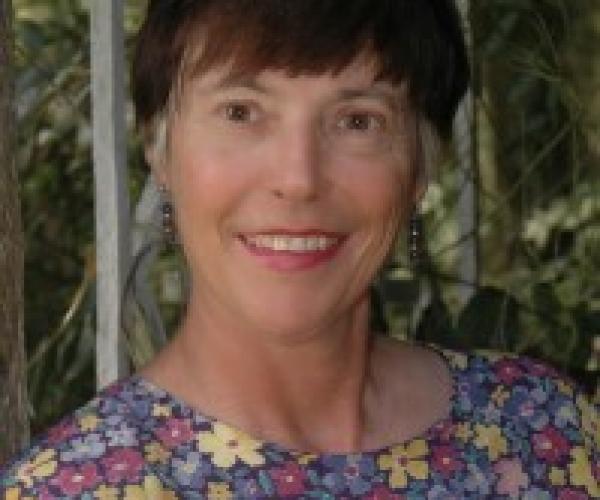 Former Kellogg Faculty Fellow Leslie E. Anderson