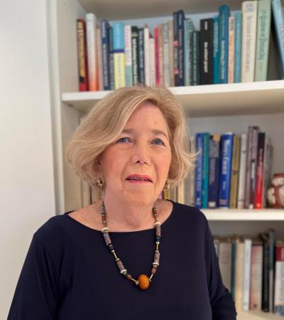 Kathleen Osberger '75
